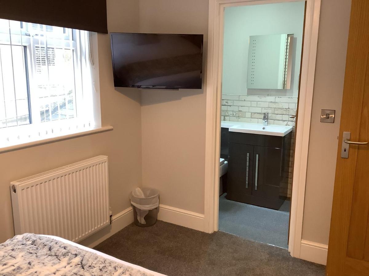 Jeffersons Hotel & Serviced Apartments (Adults Only) Barrow-in-Furness Εξωτερικό φωτογραφία