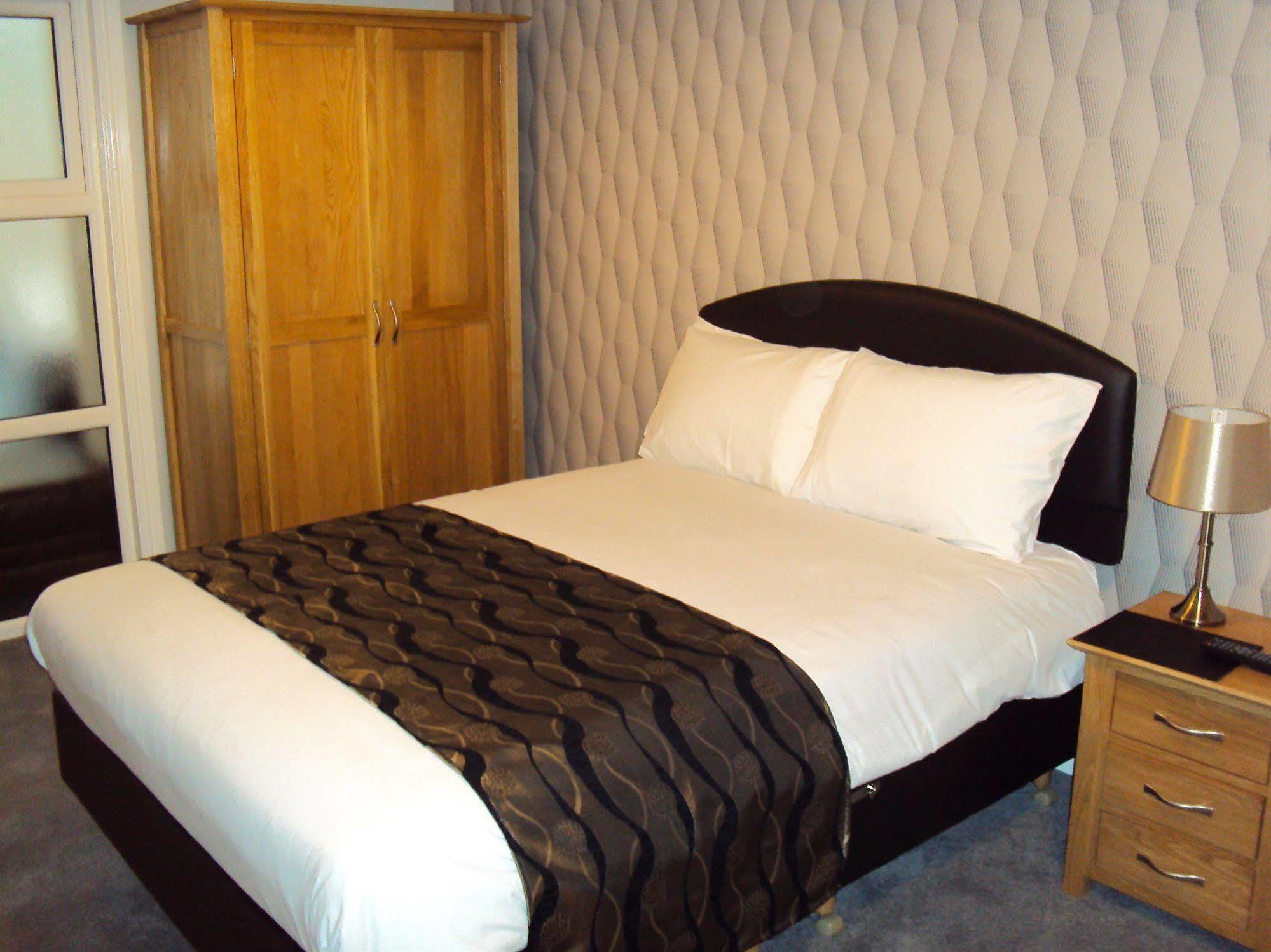Jeffersons Hotel & Serviced Apartments (Adults Only) Barrow-in-Furness Εξωτερικό φωτογραφία